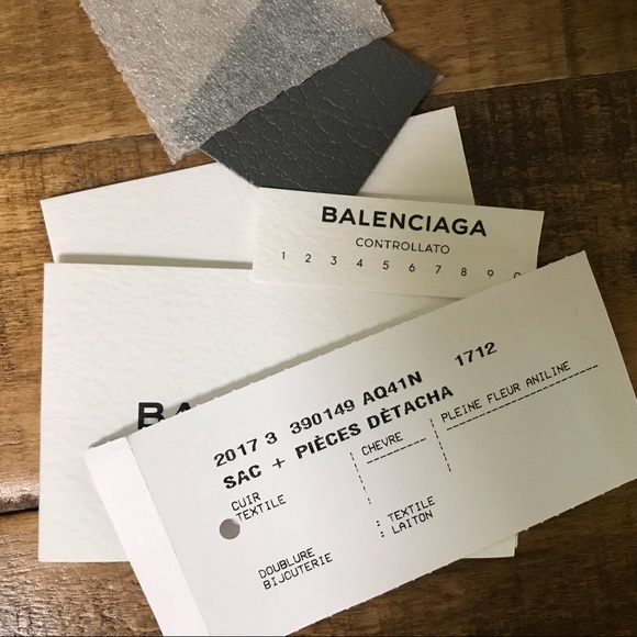 Balenciaga MINT CONDITION (SOLD) - Picture 7 of 8